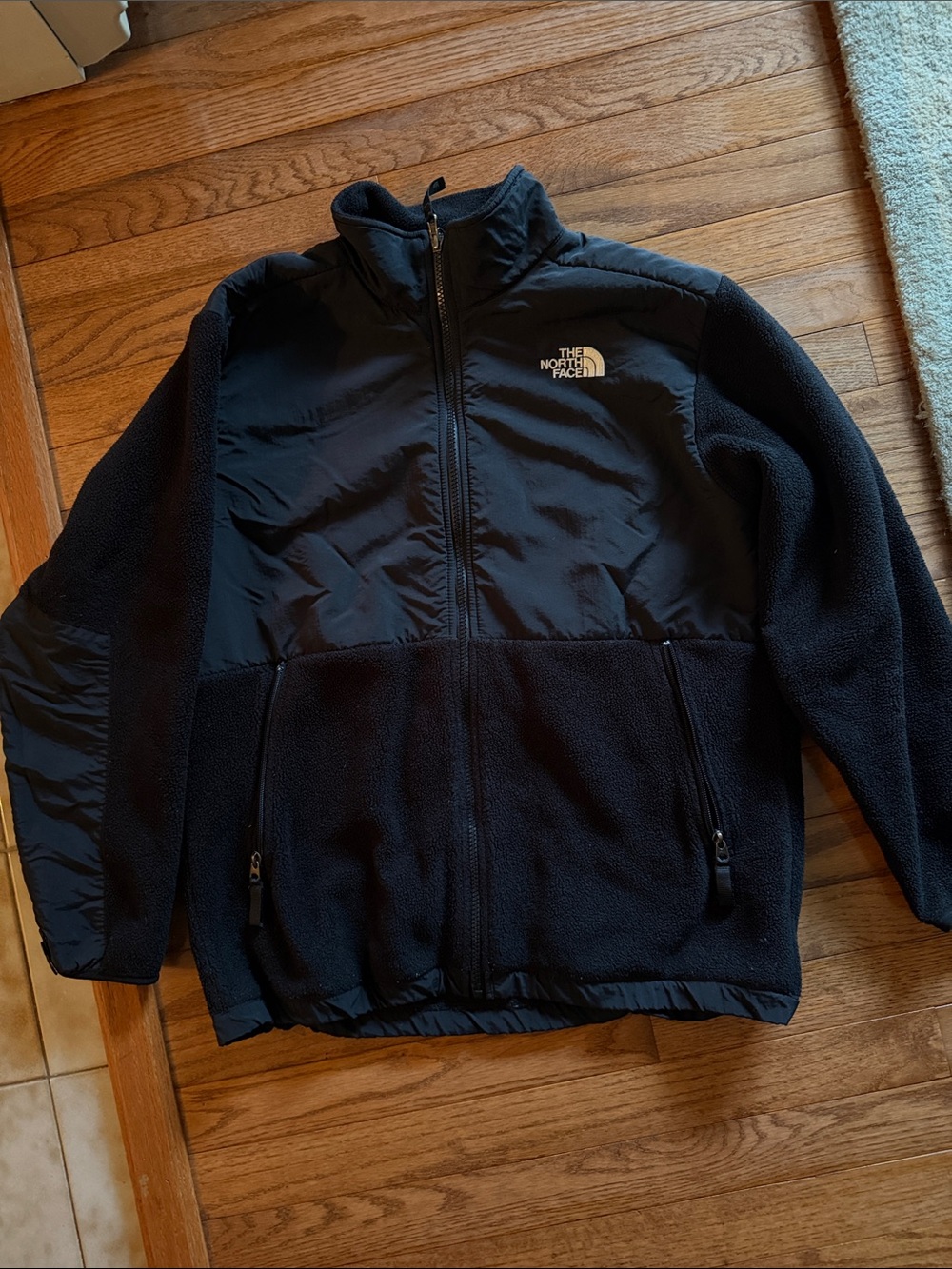 The North Face Black Men’s Full-Zip Performance Fleece Jacket